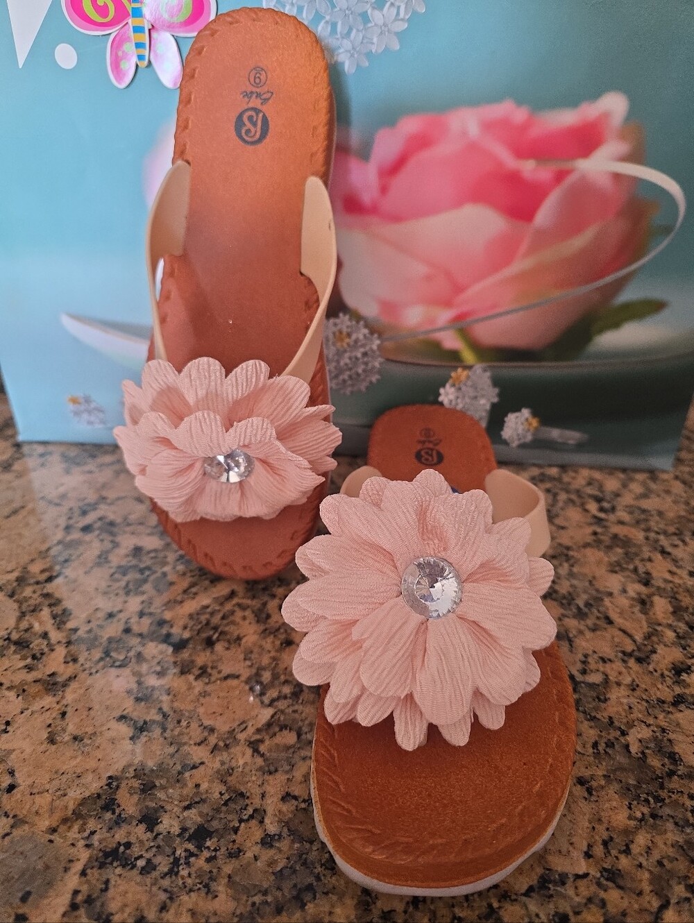 Peach Colored Flower Babe Brand With Insole Comfort Size 9